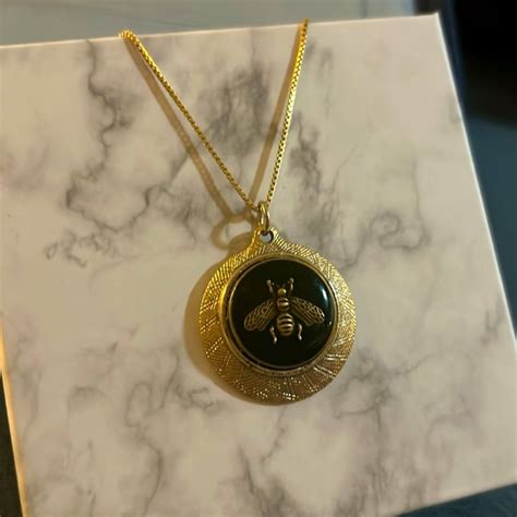 gucci bee necklace replica|Gucci Bee Jewelry .